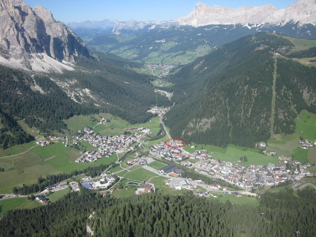 Hotel Col Alto Corvara In Badia Exterior photo